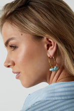 Load image into Gallery viewer, Cheerful earring with colored crystals - white gold
