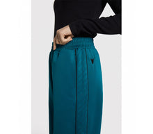 Load image into Gallery viewer, Wide Trousers Petrol

