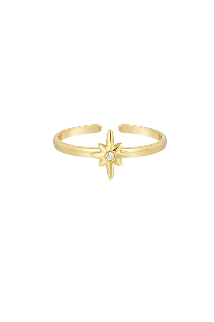 Ring with Star Gold