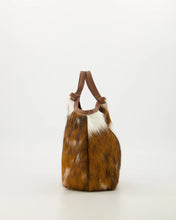 Afbeelding in Gallery-weergave laden, Baby Lou - Vacht