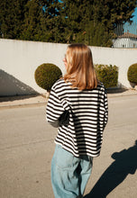 Afbeelding in Gallery-weergave laden, Scotty Shirt Zwart
