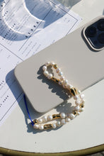 Load image into Gallery viewer, Phone Cord Pearls/Gold
