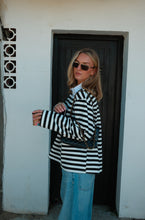 Afbeelding in Gallery-weergave laden, Scotty Shirt Zwart