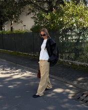 Load image into Gallery viewer, Lolo Balloon Jeans