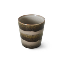 Load image into Gallery viewer, 70s ceramics: Coffee Mug, fern