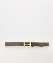 Afbeelding in Gallery-weergave laden, Hera Riem M