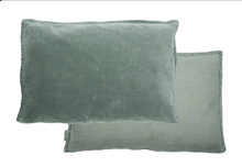 Load image into Gallery viewer, Velvet/Linen Cushion Green
