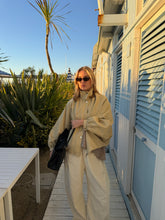 Load image into Gallery viewer, Aimée Bomber - Verschillende Kleuren
