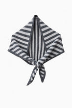 Load image into Gallery viewer, Soy gestreepte Sjaal - Verschillende Kleuren
