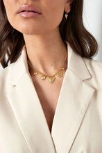 Load image into Gallery viewer, Charm necklace hearts for the win - Gold/Silver
