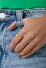 Load image into Gallery viewer, Wavy wonder ring   - Verschillende Kleuren
