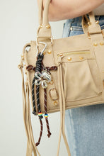 Afbeelding in Gallery-weergave laden, Happy pride hanger - Verschillende Kleuren
