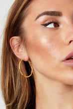 Afbeelding in Gallery-weergave laden, Oorbellen Basic Medium
