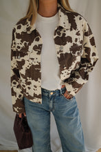 Load image into Gallery viewer, Lou Cow Jas
