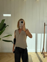 Load image into Gallery viewer, Pipa Cross Gilet - Verschillende Kleuren
