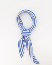 Afbeelding in Gallery-weergave laden, Kaia Sjaal Gestreept - Verschillende kleuren
