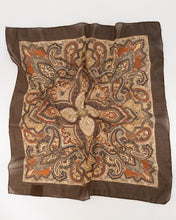 Afbeelding in Gallery-weergave laden, Astrid Paisley Sjaal _ Verschillende Kleuren
