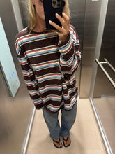Afbeelding in Gallery-weergave laden, Bo Strepen Tee
