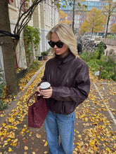 Afbeelding in Gallery-weergave laden, Vieve Jas Bordeaux
