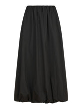 Load image into Gallery viewer, Black Long Balloon Skirt
