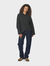 Load image into Gallery viewer, Fenli Tone Stripe Shirt
