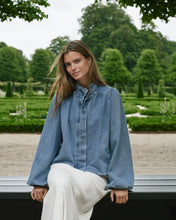 Afbeelding in Gallery-weergave laden, Tirsa Denim Jacket

