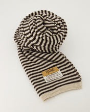 Load image into Gallery viewer, Cassy gestreepte Sjaal
