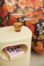 Afbeelding in Gallery-weergave laden, 70s Glassware: Bulb Glazen Amber (set van 4)
