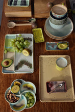 Afbeelding in Gallery-weergave laden, 70s ceramics: Cake Tray Tide
