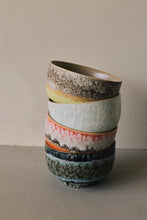 Afbeelding in Gallery-weergave laden, 70s Ceramics: Noodle Kom Lotus
