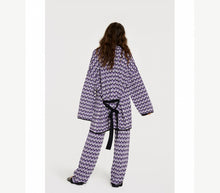 Load image into Gallery viewer, A-Jauguard Kimono
