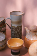 Afbeelding in Gallery-weergave laden, 70s Ceramics: Kan Shell
