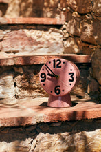 Afbeelding in Gallery-weergave laden, Retro Keramieke clock Roze
