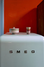 Load image into Gallery viewer, 70s Ceramics: Koffie Mok Bloom
