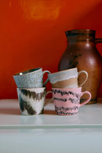 Afbeelding in Gallery-weergave laden, 70s Ceramics: Cappuccino Mokken, Dada (set van 4)

