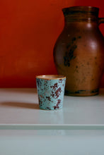 Load image into Gallery viewer, 70s Ceramics: Koffie Mok Platina
