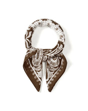 Afbeelding in Gallery-weergave laden, Wintersjaals Met Paisley-Patroon
