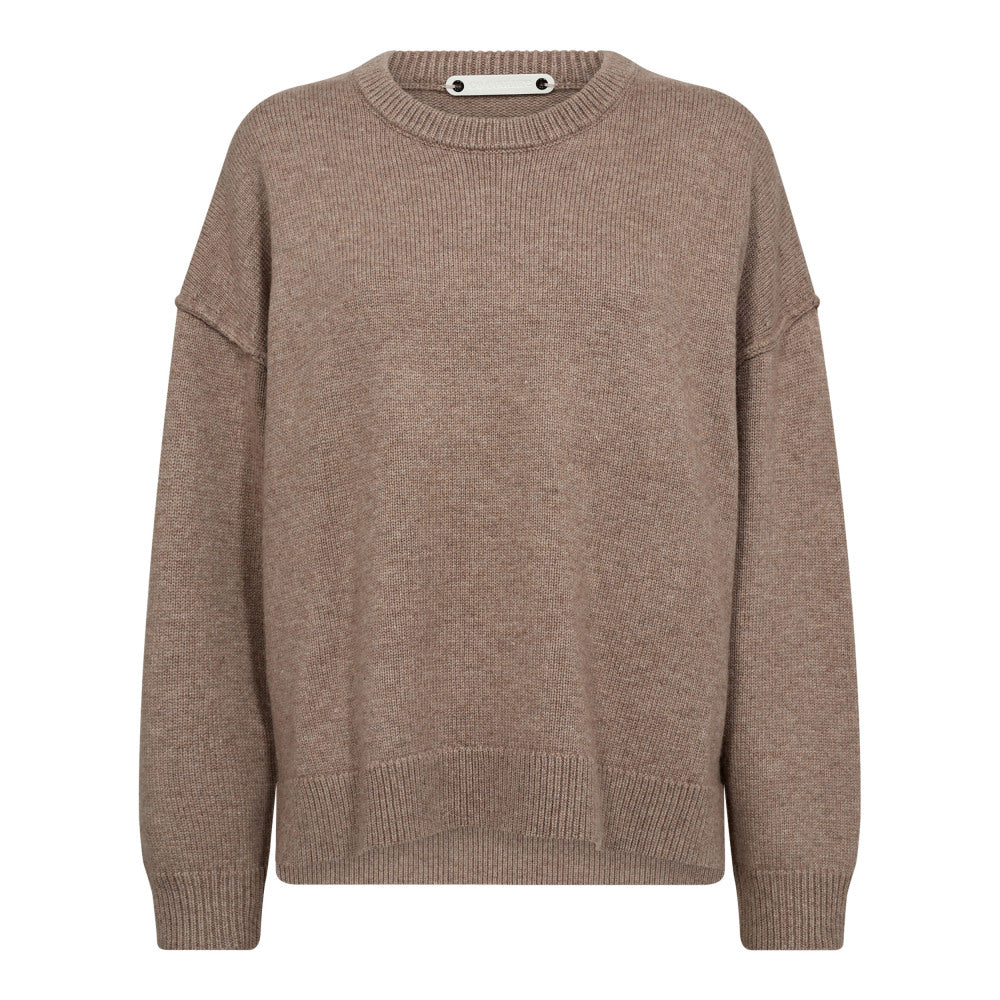 Maja Slit O Neck Knit Latte