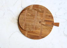 Afbeelding in Gallery-weergave laden, Broodplank Teak Rond M
