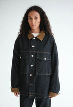 Load image into Gallery viewer, Solly Denim  Jacket
