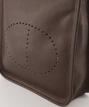 Afbeelding in Gallery-weergave laden, Tina Crossbody Tas - Verschillende kleuren
