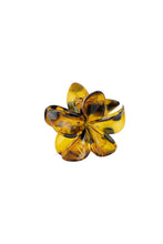 Load image into Gallery viewer, Flower Hairclip Leo
