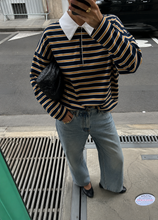 Load image into Gallery viewer, Zev Striped Polo
