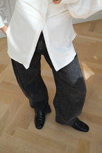 Load image into Gallery viewer, Daly Jeans Zwart
