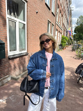Afbeelding in Gallery-weergave laden, Iza Denim Jacket
