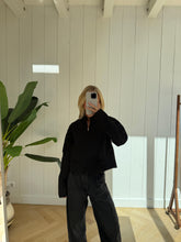 Afbeelding in Gallery-weergave laden, Valerie Jas
