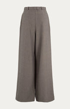 Afbeelding in Gallery-weergave laden, Nana Pleate Pant Mink

