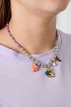 Load image into Gallery viewer, Vrolijke Kralen Initialen Ketting met Bedels
