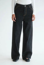 Afbeelding in Gallery-weergave laden, Solly denim Jeans

