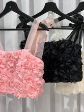 Load image into Gallery viewer, Roses Top - Verschillende Kleuren
